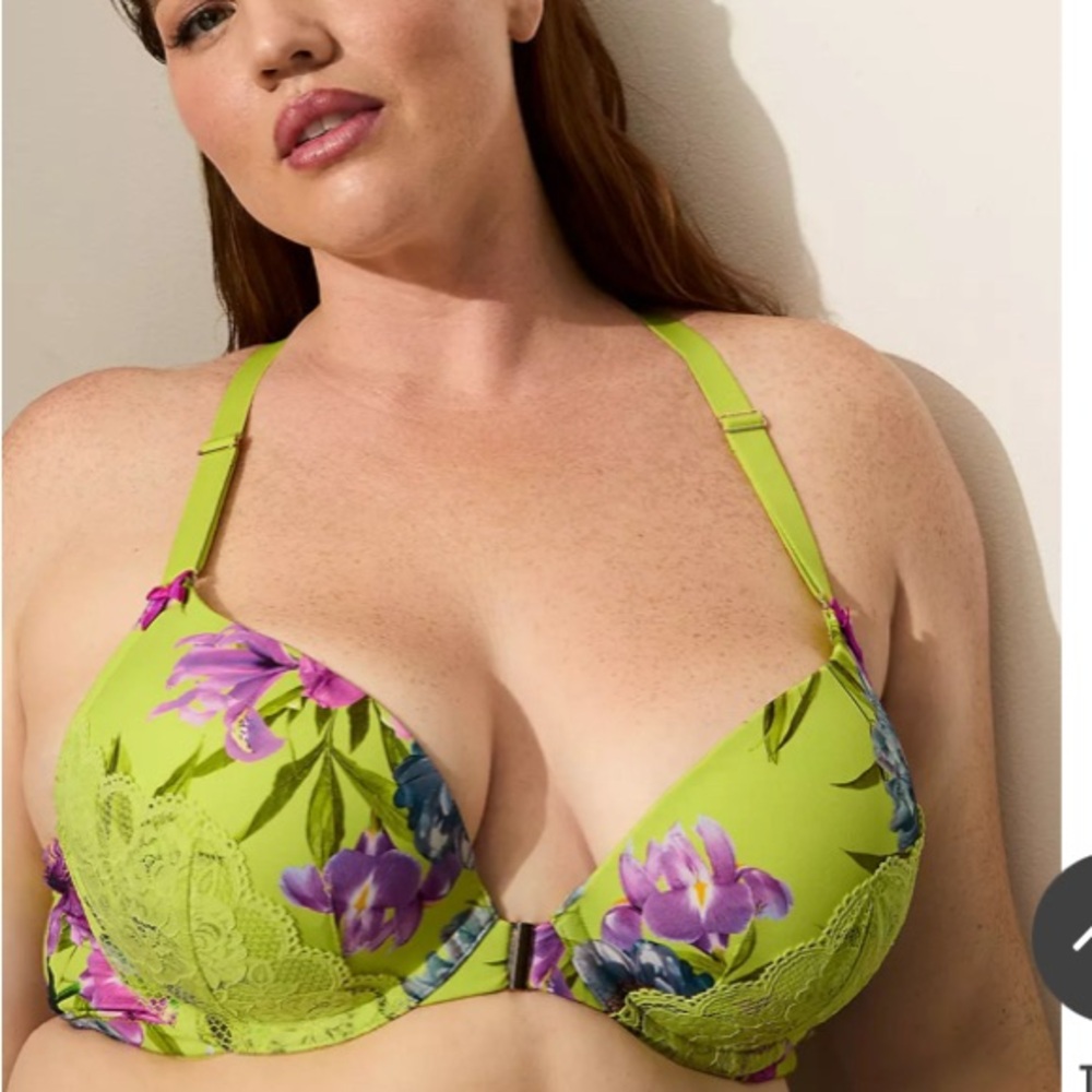Cacique Front-Close Boost Plunge Bra Floral Lace Bra 48 DD